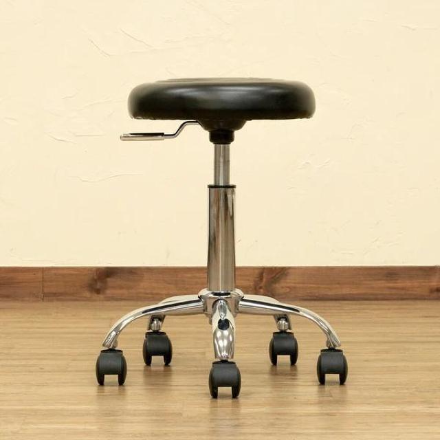 【送料無料】スツール キャスター付き 椅子 イス 回転 カットチェア ブラック < インテリア/ライフ  【送料無料】スツール キャスター付き 椅子 イス 回転 カットチェア ブラック < インテリア/ライフの