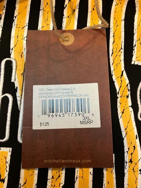 CANSAS CITY CHIEFS 大きいsize3XLプルオーバー パーカー < 男性ファッション  CANSAS CITY CHIEFS 大きいsize3XLプルオーバー パーカー < 男性ファッションの