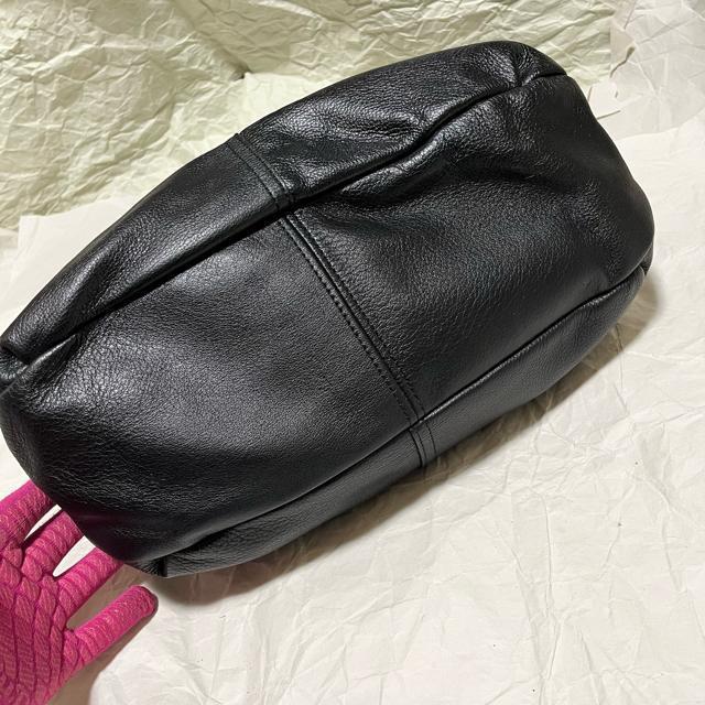 【美品】NINA RICCI(ニナリッチ)上質牛革レザー / ハンドバッグ < 女性ファッション 【美品】NINA RICCI(ニナリッチ)上質牛革レザー / ハンドバッグ < 女性ファッションの