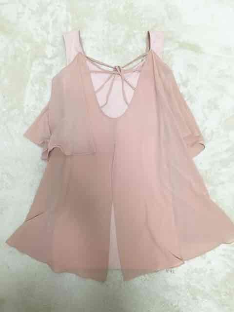 ピンクベージュシフォンフレアミニワンピースオフショルダー2way < 女性ファッション ピンクベージュシフォンフレアミニワンピースオフショルダー2way < 女性ファッションの