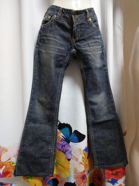 VICA PHRASE ブーツカット ジーンズ・デニム < 女性ファッション  VICA PHRASE ブーツカット ジーンズ・デニム  < 女性ファッションの