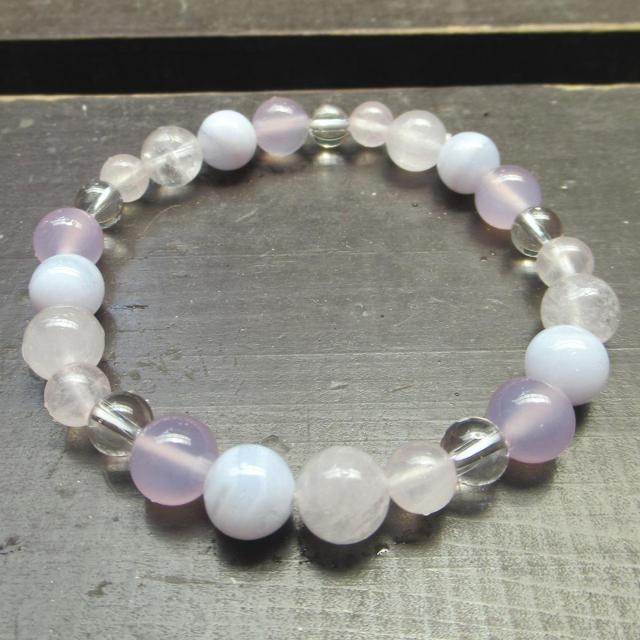 パープルカルセドニーxブルーレースxラベンダーアメジストブレスレット 天然石 < 女性アクセサリー/時計 パープルカルセドニーxブルーレースxラベンダーアメジストブレスレット 天然石 < 女性アクセサリー/時計の