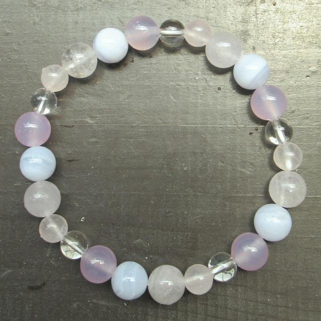 パープルカルセドニーxブルーレースxラベンダーアメジストブレスレット 天然石 < 女性アクセサリー/時計 パープルカルセドニーxブルーレースxラベンダーアメジストブレスレット 天然石 < 女性アクセサリー/時計の
