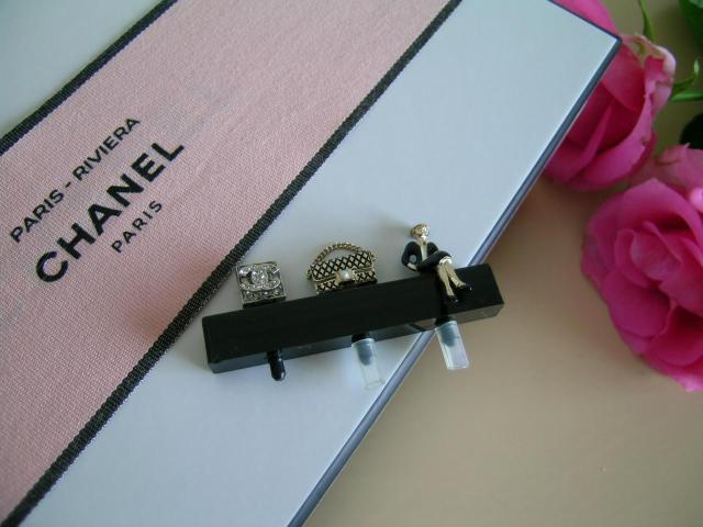 ★正規新品★CHANEL★イヤホーンジャック★バッグ/人形/ココマークラインストーン★ < ブランド ★正規新品★CHANEL★イヤホーンジャック★バッグ/人形/ココマークラインストーン★ < ブランドの