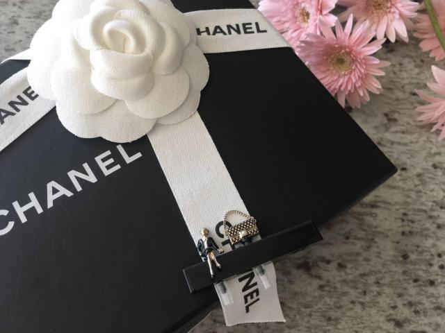 ★正規新品★CHANEL★イヤホーンジャック★バッグ/人形/ココマークラインストーン★ < ブランド ★正規新品★CHANEL★イヤホーンジャック★バッグ/人形/ココマークラインストーン★ < ブランドの