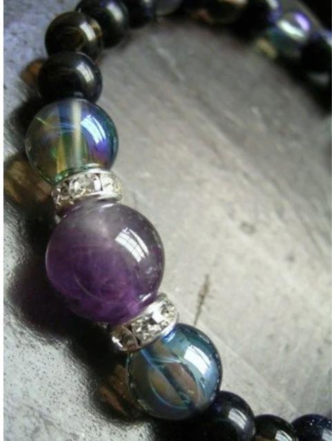 アメジストxコスモオーラxブルーゴールドストーンブレスレット 天然石 パワーストーン < 女性アクセサリー/時計  アメジストxコスモオーラxブルーゴールドストーンブレスレット 天然石 パワーストーン < 女性アクセサリー/時計の