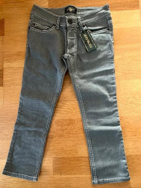 新品タグ付き ハートポッケ クロップドパンツ サブリナパンツ < 女性ファッション  新品タグ付き ハートポッケ クロップドパンツ サブリナパンツ  < 女性ファッションの