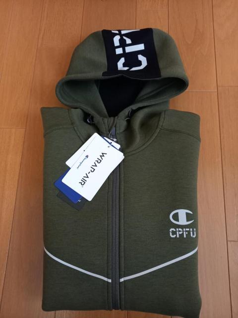 73%オフ、Champion、機能性パーカー(新品、オリーブ、M) < ブランド 73%オフ、Champion、機能性パーカー(新品、オリーブ、M) < ブランドの