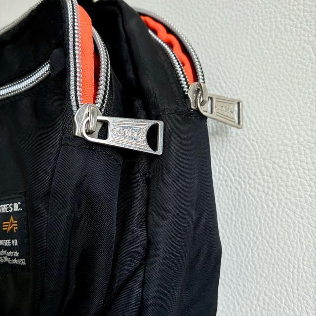 �����i���A���t�@�C���_�X�g���[�Y���{�f�B�o�b�O���V�����_�[�o�b�O���u���b�N�� �� �u�����h�� 