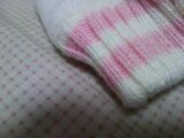 送料半額フリ-スcinnomoroll真っ白な大きぃポンポン付き ̄(=∵=) ̄♪ < キッズ/ベビー  送料半額フリ-スcinnomoroll真っ白な大きぃポンポン付き ̄(=∵=) ̄♪ < キッズ/ベビーの