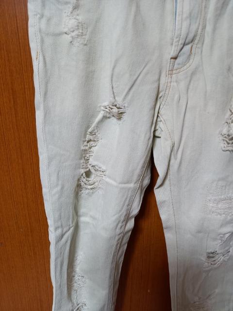 A ダメージパンツ < 女性ファッション  A ダメージパンツ < 女性ファッションの