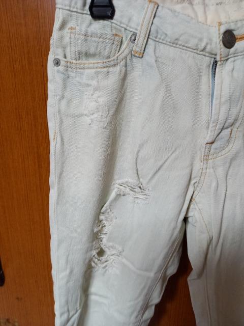 A ダメージパンツ < 女性ファッション  A ダメージパンツ < 女性ファッションの