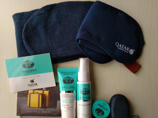 カタール航空ビジネスクラスアメニティキットCastello Monte Vibiano Nappa Dori < レジャー/スポーツ カタール航空ビジネスクラスアメニティキットCastello Monte Vibiano Nappa Dori < レジャー/スポーツの