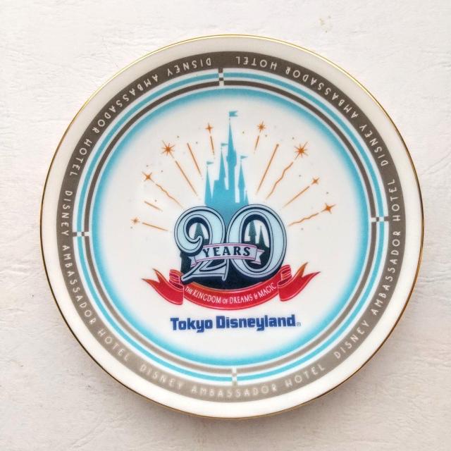 東京ディズニーランド 20周年記念 飾り皿 TOKYO Disney land 20th < アニメ/コミック/キャラクター  東京ディズニーランド 20周年記念 飾り皿 TOKYO Disney land 20th  < アニメ/コミック/キャラクターの