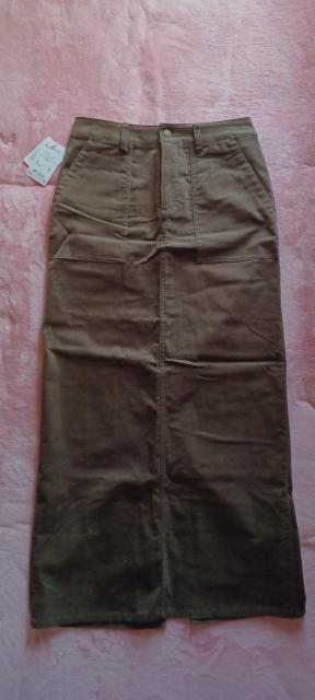 ★高身長♪下半身スッキリ細見え♪カーキコーデュロイ♪綿コットンストレッチ♪お洒落カッコいい♪マキシ丈ロングタイトスカート < 女性ファッション ★高身長♪下半身スッキリ細見え♪カーキコーデュロイ♪綿コットンストレッチ♪お洒落カッコいい♪マキシ丈ロングタイトスカート < 女性ファッションの