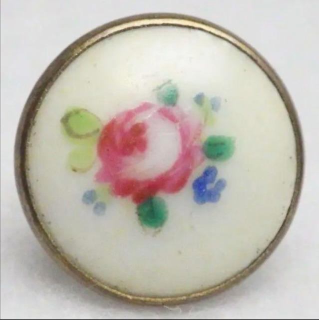 アンティーク ボタン 釦 薔薇 忘れな草(バラ ローズ rose 勿忘草) < ペット/手芸/園芸  アンティーク ボタン 釦 薔薇 忘れな草(バラ ローズ rose 勿忘草)  < ペット/手芸/園芸の