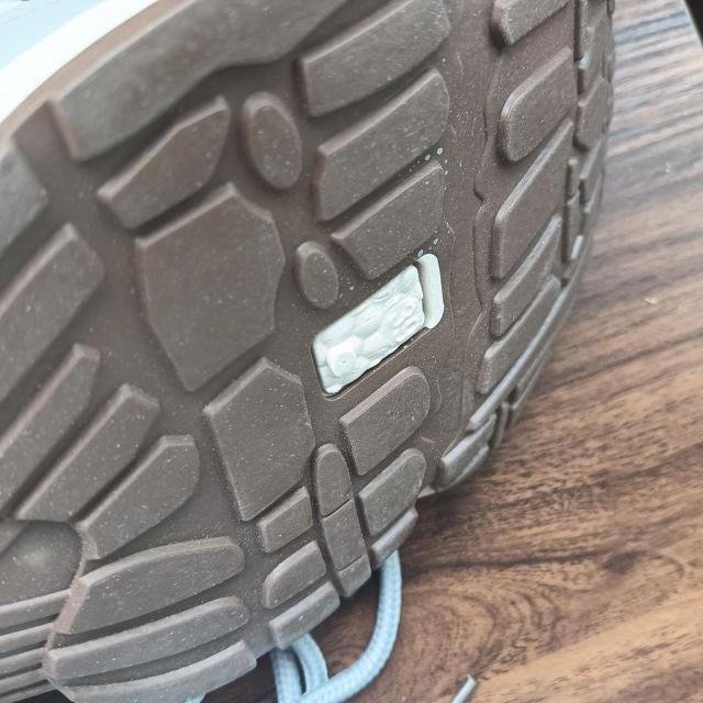 新品 24.5cm レディース スニーカー グレー シューズ 靴 カジュアル < 女性ファッション  新品 24.5cm レディース スニーカー グレー シューズ 靴 カジュアル < 女性ファッションの