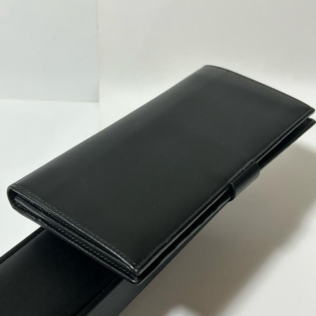 極美品 Salvatore Ferragamo フェラガモ ガンチーニ レザー 二つ折り 長財布 ブラック < ブランド  極美品 Salvatore Ferragamo フェラガモ ガンチーニ レザー 二つ折り 長財布 ブラック < ブランドの