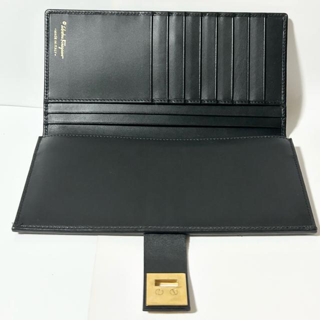 極美品 Salvatore Ferragamo フェラガモ ガンチーニ レザー 二つ折り 長財布 ブラック < ブランド  極美品 Salvatore Ferragamo フェラガモ ガンチーニ レザー 二つ折り 長財布 ブラック < ブランドの