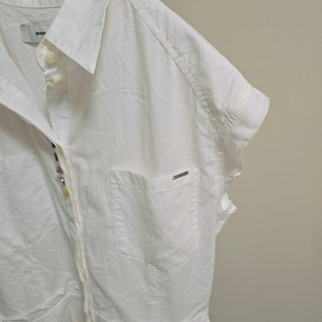 DIESEL�@�f�B�[�[���@�z���C�g �V���c�����s�[�X�@���� �� �u�����h�� 