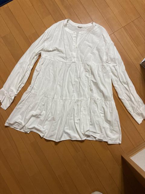 白 ティアード ギャザー ロング丈 ブラウス チュニック LL レーヨン混 < 女性ファッション 白 ティアード ギャザー ロング丈 ブラウス チュニック LL レーヨン混 < 女性ファッションの