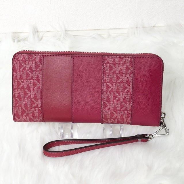 【極美品】MICHAEL KORS マイケルコース 長財布 JET SET スタッズ パッチワーク コンチネンタル ウォレット < ブランド 【極美品】MICHAEL KORS マイケルコース 長財布 JET SET スタッズ パッチワーク コンチネンタル ウォレット < ブランドの