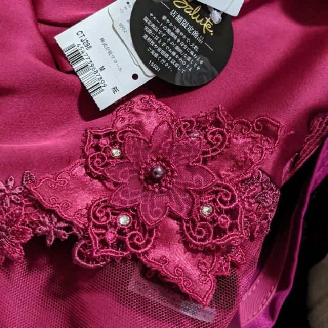 salute/サルート/店舗限定/98G/98グループ/ヴィクトリア/キャミソール/M/RE/赤/レア < 女性ファッション  salute/サルート/店舗限定/98G/98グループ/ヴィクトリア/キャミソール/M/RE/赤/レア < 女性ファッションの