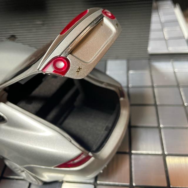 オートアート1/18 ジャガー XKクーペ シルバー < ホビー  オートアート1/18 ジャガー XKクーペ シルバー < ホビーの