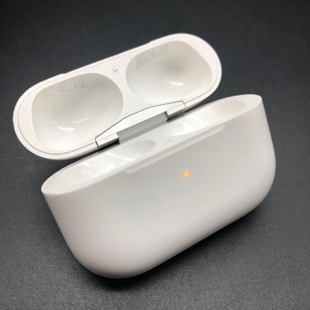 即決 純正品 Apple アップル AirPods 充電ケース A2190 < 家電/AV  即決 純正品 Apple アップル AirPods 充電ケース A2190 < 家電/AVの