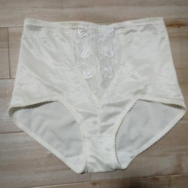 ワコールガードル76 < 女性ファッション ワコールガードル76 < 女性ファッションの