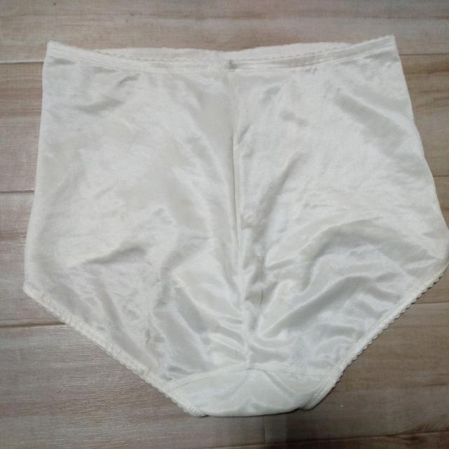 ワコールガードル76 < 女性ファッション ワコールガードル76 < 女性ファッションの