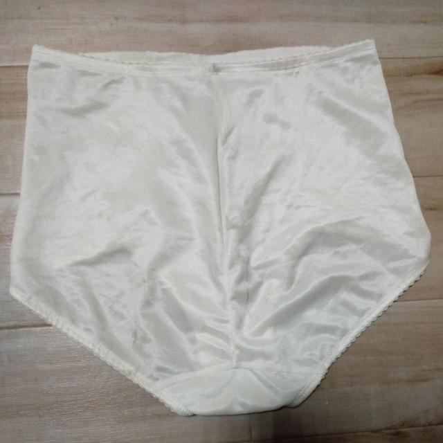 ワコールガードル76 < 女性ファッション ワコールガードル76 < 女性ファッションの