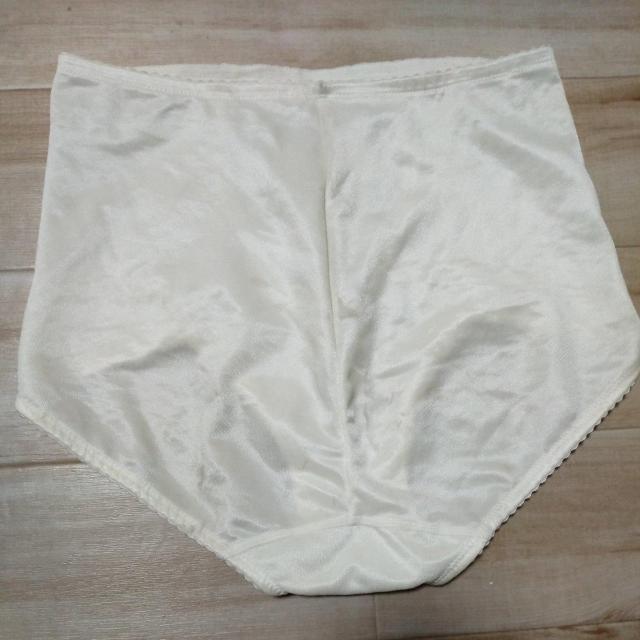 ワコールガードル76 < 女性ファッション ワコールガードル76 < 女性ファッションの