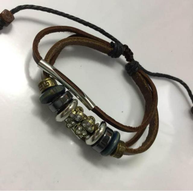 レザーブレスレット クローバー 管理番号Rbー01 < 男性アクセサリー/時計  レザーブレスレット クローバー 管理番号Rbー01  < 男性アクセサリー/時計の