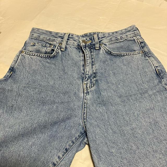 【H&M】 &Denim Loose Mom Jeans ハイウエストデニム < ブランド  【H&M】 &Denim Loose Mom Jeans ハイウエストデニム < ブランドの
