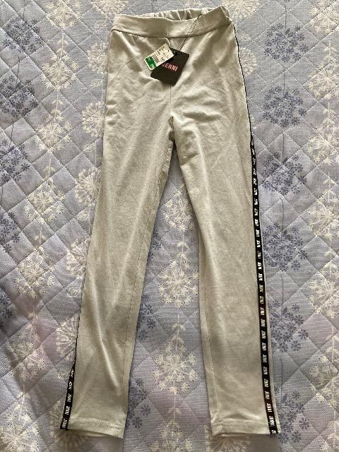 新品タグ付JENNIサイドライン入りレギパン/GLOBAL WORKチュニック < ブランド  新品タグ付JENNIサイドライン入りレギパン/GLOBAL WORKチュニック < ブランドの