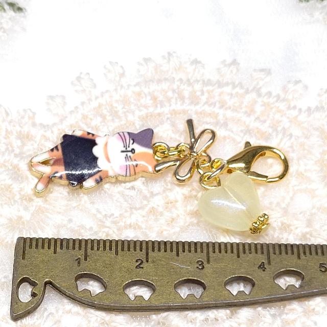 nhCht@Xi[`[m𒅂L`O  t@bV 