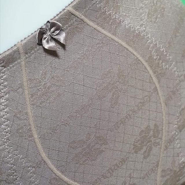 �V������ FE055 �K�[�h��64�@�`���R���[�g �� �����t�@�b�V������ 