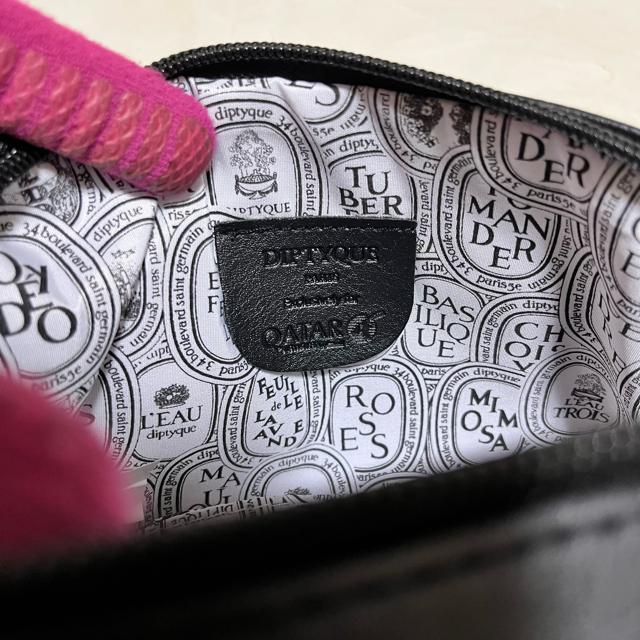 A DIPTYQUE × カタール航空 コラボ 限定ポーチ クラッチバッグ 希少 ディプティック セカンドバッグ < 女性ファッション A DIPTYQUE × カタール航空 コラボ 限定ポーチ クラッチバッグ 希少 ディプティック セカンドバッグ < 女性ファッションの