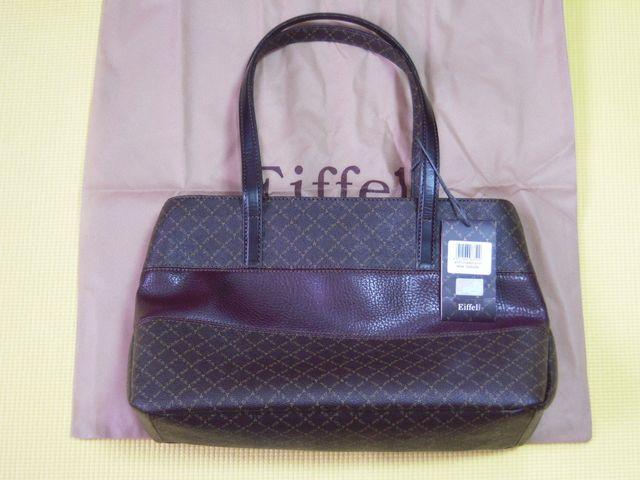 obOViLA TOUR EIFFEL obOKi  t@bV 