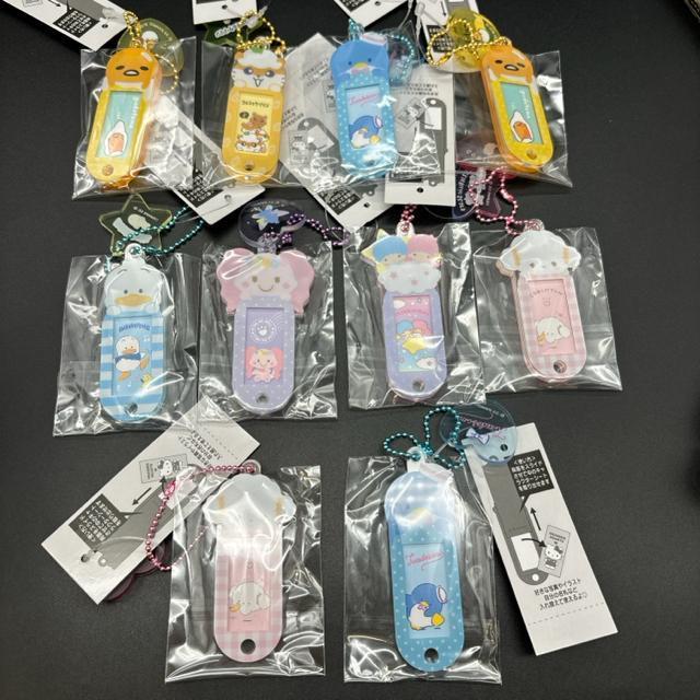 即決 新品 未使用 サンリオ ネームタグ まとめ売り 10個 < アニメ/コミック/キャラクター  即決 新品 未使用 サンリオ ネームタグ まとめ売り 10個  < アニメ/コミック/キャラクターの