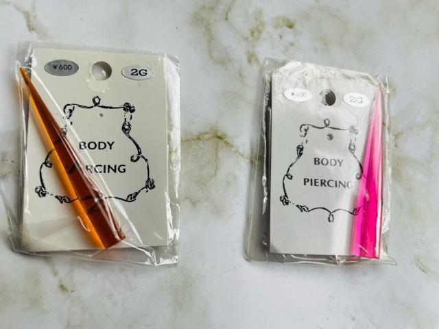 b259 アクリルボディーピアス拡張器 2点2G男女兼用 < 女性アクセサリー/時計 b259 アクリルボディーピアス拡張器 2点2G男女兼用 < 女性アクセサリー/時計の