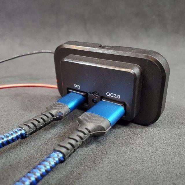 ハイエース 200系 リアヒータースイッチ部 USB 電源ポート 増設 < 自動車/バイク ハイエース 200系 リアヒータースイッチ部 USB 電源ポート 増設 < 自動車/バイク