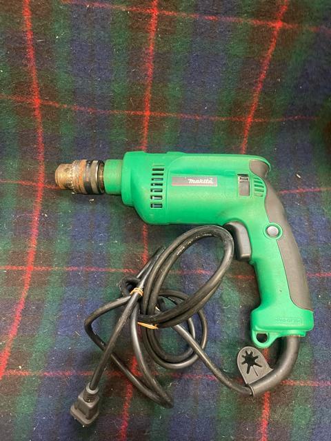 16mm震動ドリル makita M815 マキタ 工具 ケース付き ドリル付き < ペット/手芸/園芸 16mm震動ドリル makita M815 マキタ 工具 ケース付き ドリル付き < ペット/手芸/園芸の