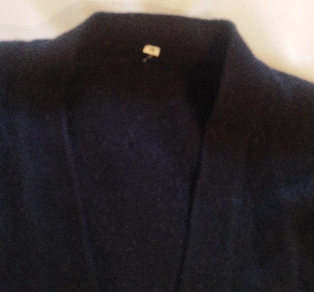 黒 無印 シンプルVネックラムウールカーディガン メンズS~M レディースM~L < 女性ファッション  黒 無印 シンプルVネックラムウールカーディガン メンズS~M レディースM~L < 女性ファッションの