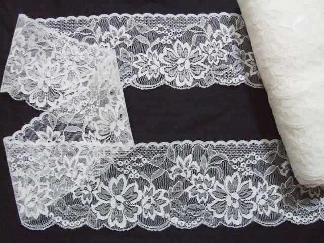 ラッセルレース オフホワイト オフ白 9.5cm幅 10m < ペット/手芸/園芸  ラッセルレース オフホワイト オフ白 9.5cm幅 10m  < ペット/手芸/園芸の