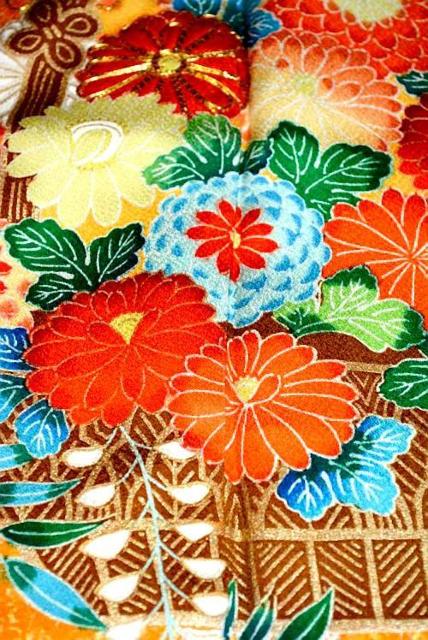 【最高級】美品 金彩 金駒シシュウ 花籠文 重ね衿付き 松坂屋扱い 振袖 身丈159cm 裄丈64.5cm T3458 < 女性ファッション  【最高級】美品 金彩 金駒シシュウ 花籠文 重ね衿付き 松坂屋扱い 振袖 身丈159cm 裄丈64.5cm T3458 < 女性ファッションの