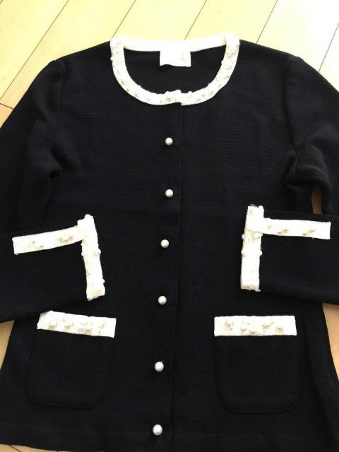HARRODSハロッズの素敵なパール付きカーディガン美品送料込 < ブランド  HARRODSハロッズの素敵なパール付きカーディガン美品送料込 < ブランドの