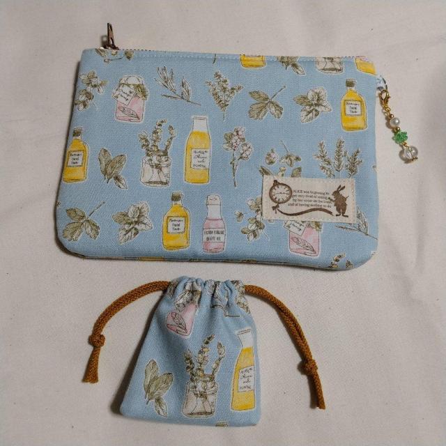 ★通帳サイズ♪ハーブ柄♪ファスナーポーチとミニ巾着★ < 女性ファッション ★通帳サイズ♪ハーブ柄♪ファスナーポーチとミニ巾着★ < 女性ファッションの