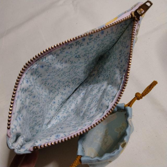 ★通帳サイズ♪ハーブ柄♪ファスナーポーチとミニ巾着★ < 女性ファッション ★通帳サイズ♪ハーブ柄♪ファスナーポーチとミニ巾着★ < 女性ファッションの